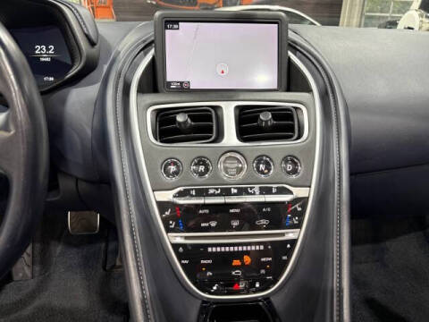 2019 Aston Martin DB11 Volante