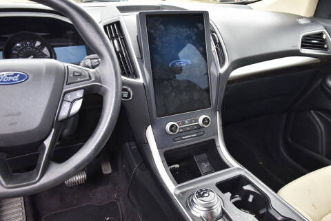 2023 Ford Edge SE
