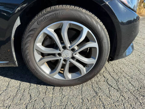 2016 Mercedes-Benz C-Class