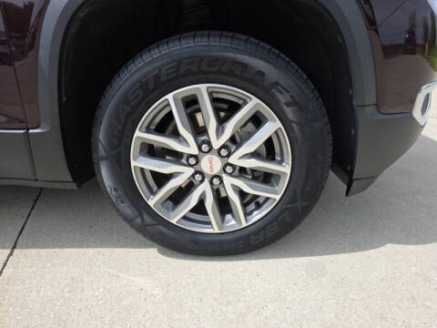 2017 GMC Acadia SLE-2