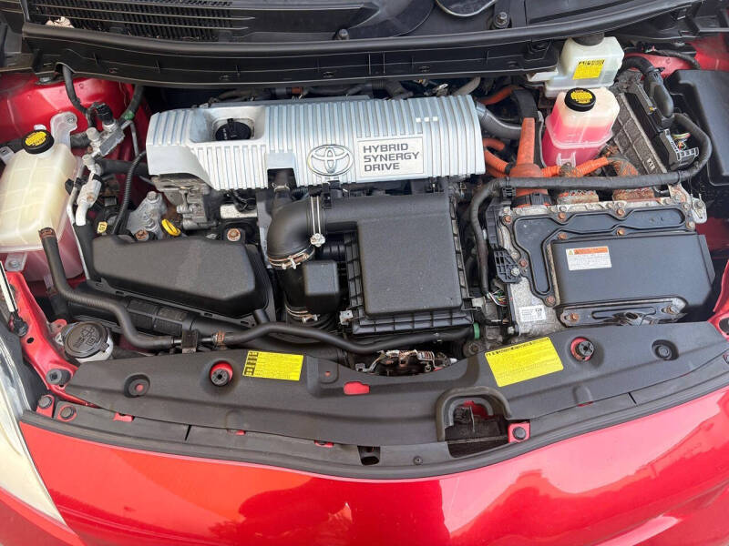2013 Toyota Prius Three