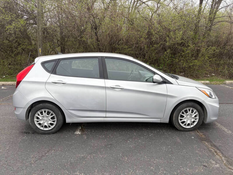 2017 Hyundai Accent SE