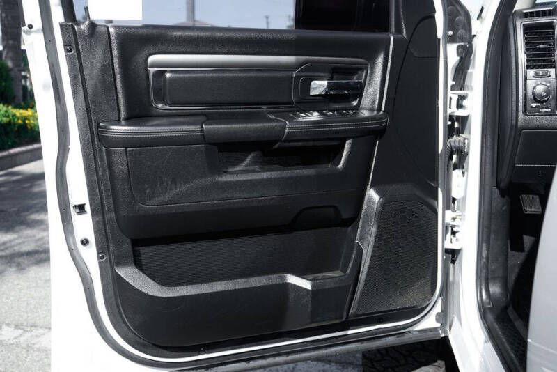 2015 RAM 1500 Sport