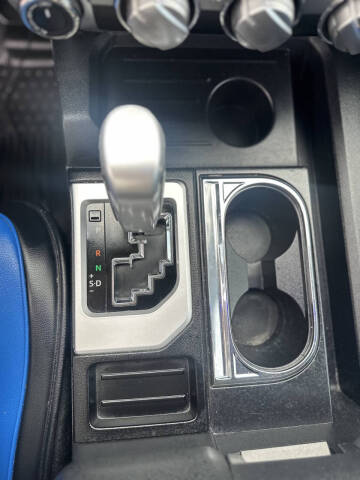 2018 Toyota Tundra SR5