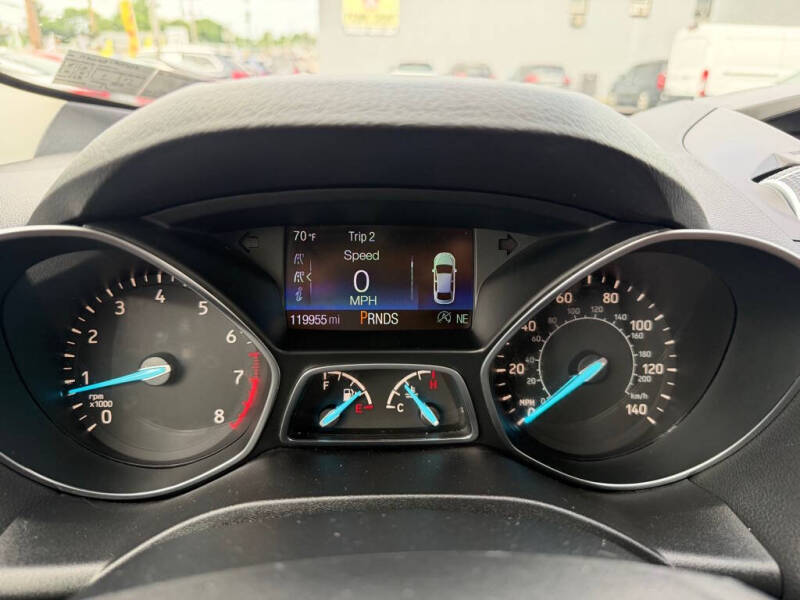 2017 Ford Escape SE