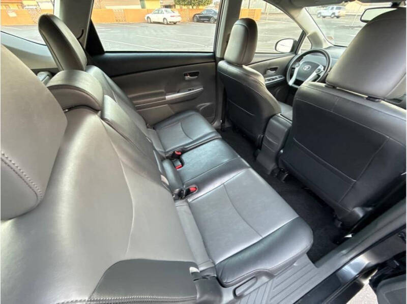 2012 Toyota Prius v