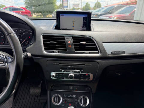 2015 Audi Q3 2.0T quattro Premium Plus