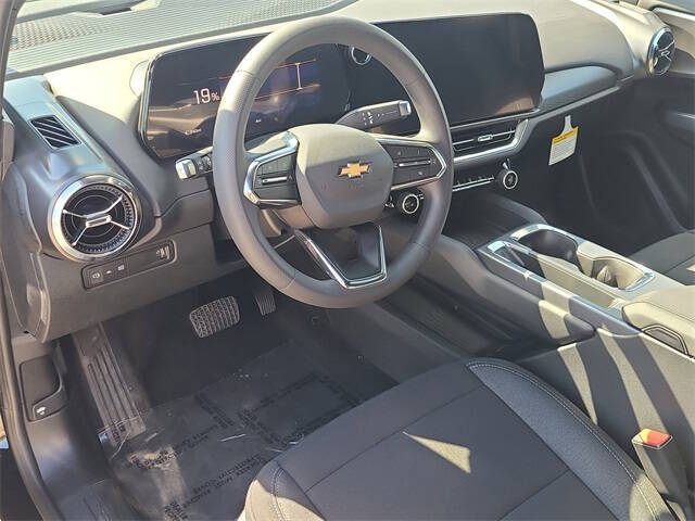 2026 Chevrolet Equinox EV LT 1