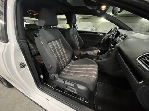 2012 Volkswagen GTI Base PZEV