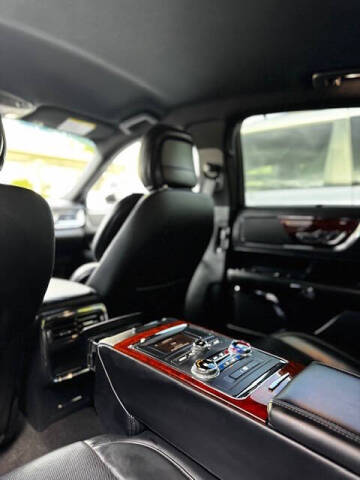 2019 Lincoln Continental Livery