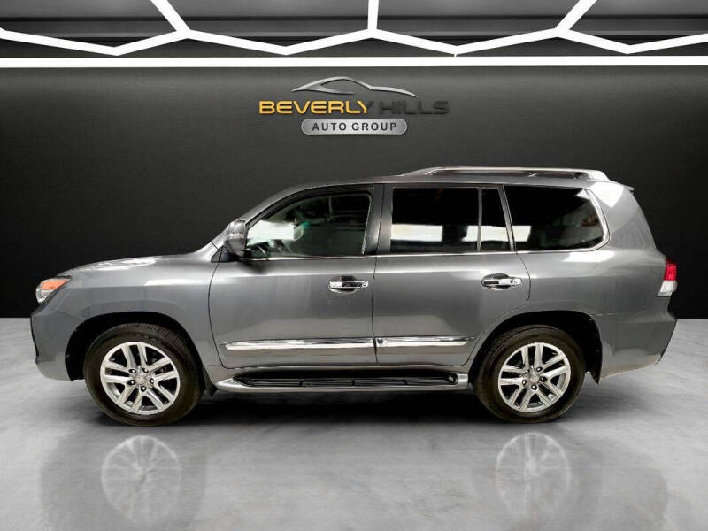 2015 Lexus LX 570