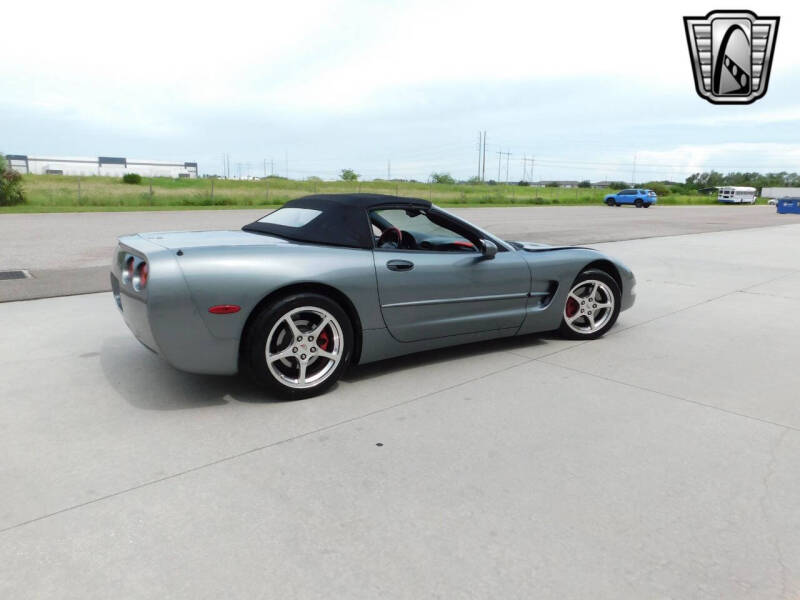 2004 Chevrolet Corvette