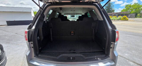 2016 GMC Acadia SLE-2