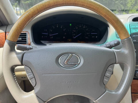 2005 Lexus LS 430