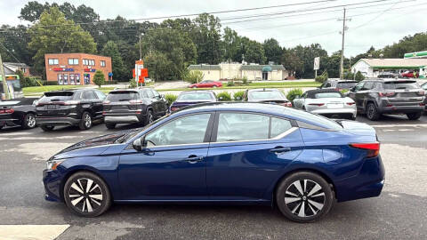 2021 Nissan Altima 2.5 SR