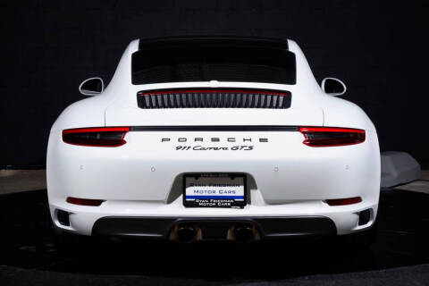 2018 Porsche 911 Carrera GTS