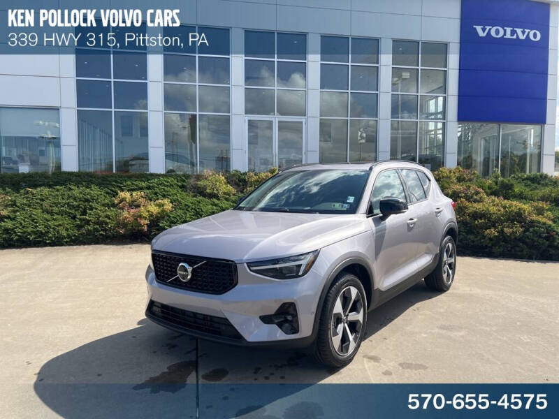 2026 Volvo XC40 B5 Plus