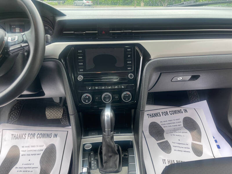 2021 Volkswagen Passat SE