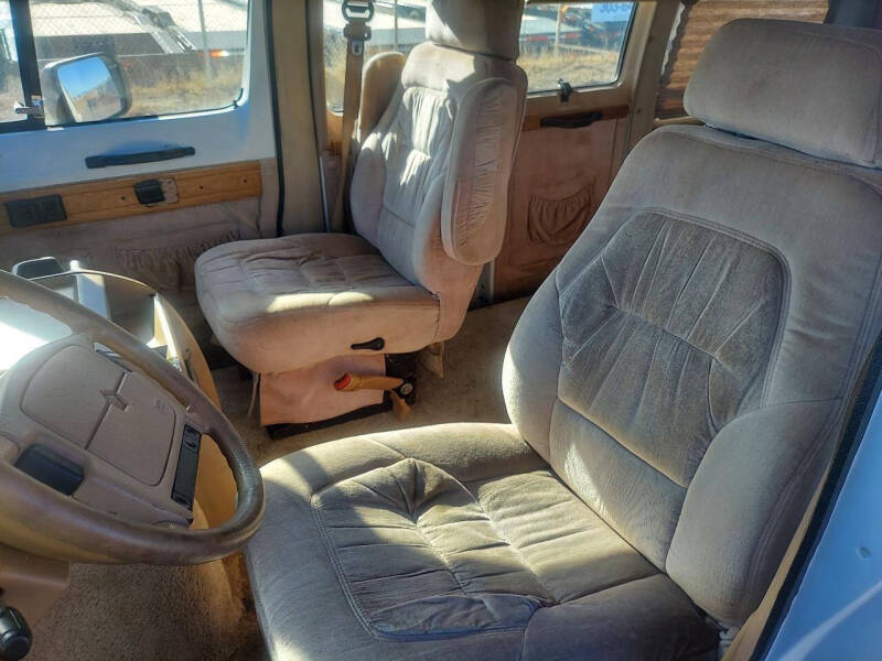 1996 Dodge Ram Van 2500