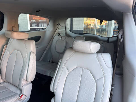 2021 Chrysler Voyager LXi