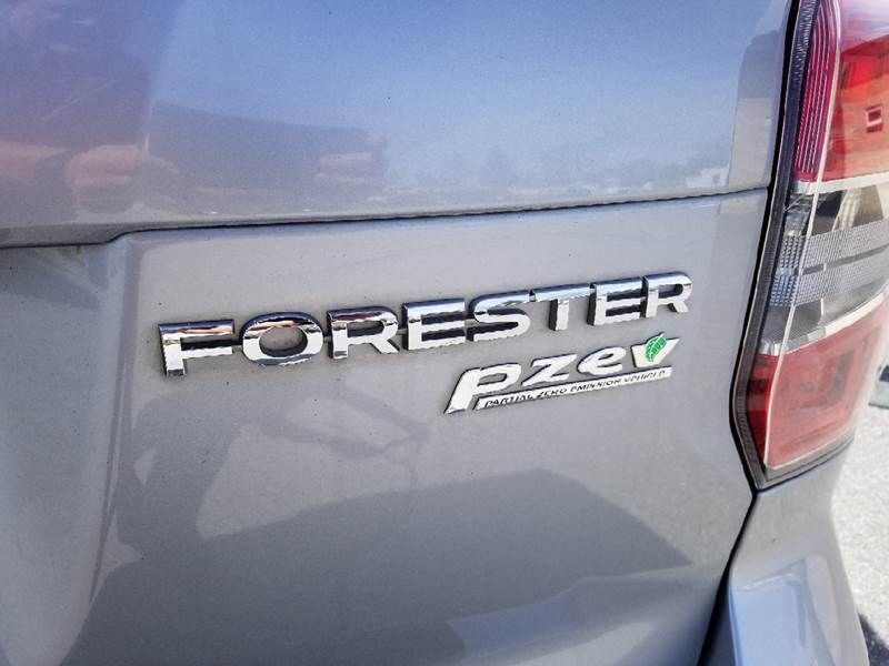 2015 Subaru Forester 2.5i