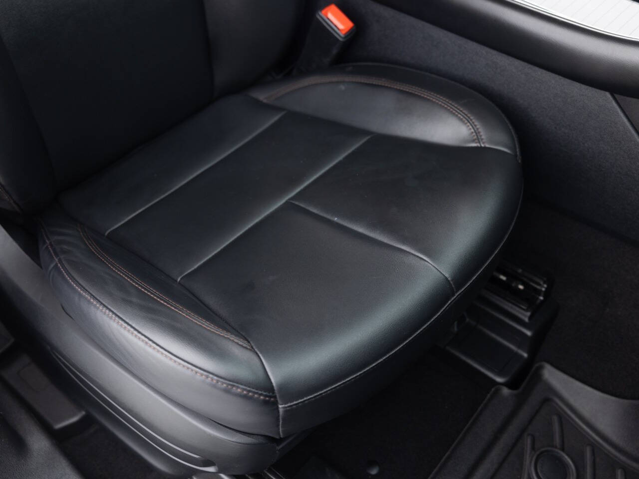 Used Car 2022 Lincoln Aviator  Livery Awd 4dr Suv For Sale Under $20,000 In Coal City, Illinois