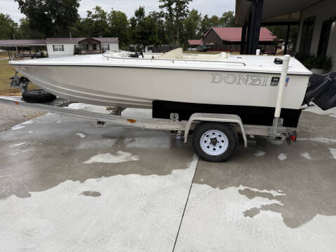 1990 Donzi Marine SWEET 16