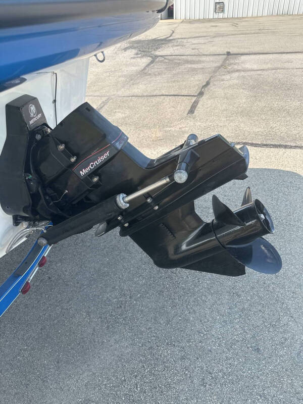 2012 Rinker 186BR