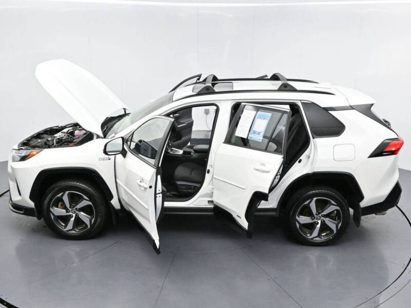2024 Toyota RAV4 Prime SE