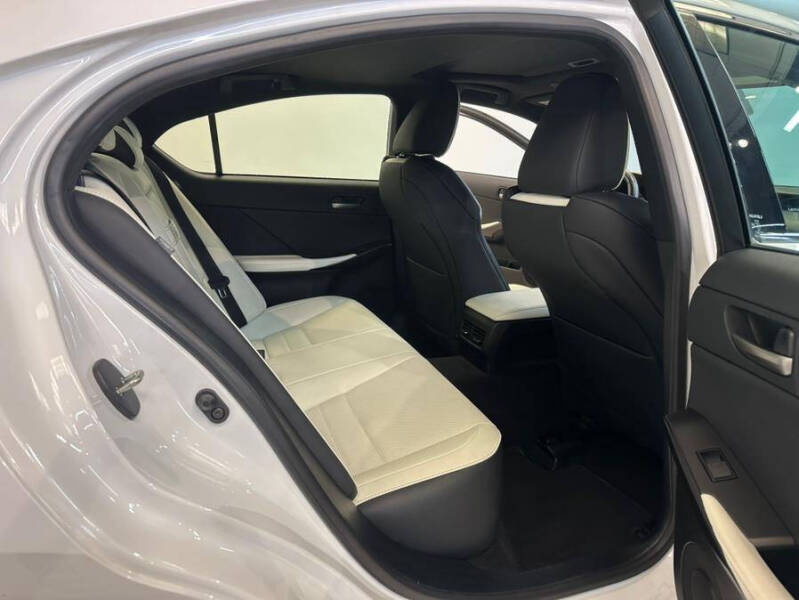 2023 Lexus IS 350 F SPORT