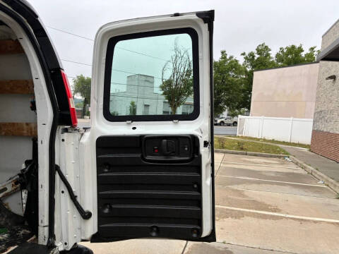 2015 Chevrolet Express 2500