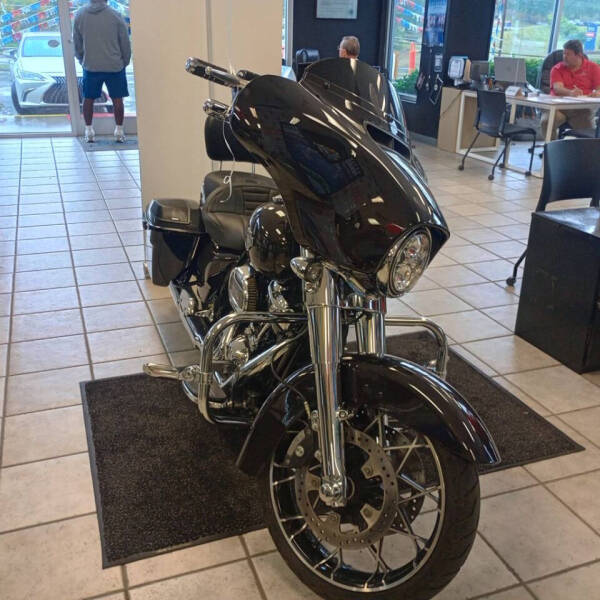 2021 Harley-Davidson Street Glide