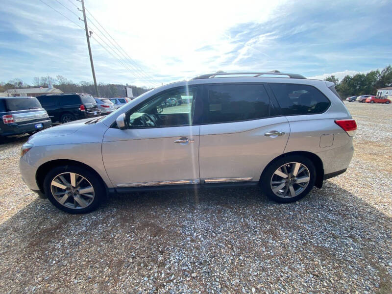 2013 Nissan Pathfinder SV