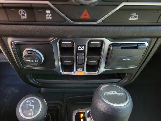 2025 Jeep Gladiator Sport S