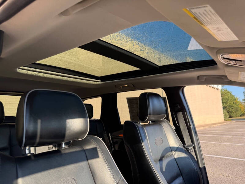 2013 Jeep Grand Cherokee Overland Summit