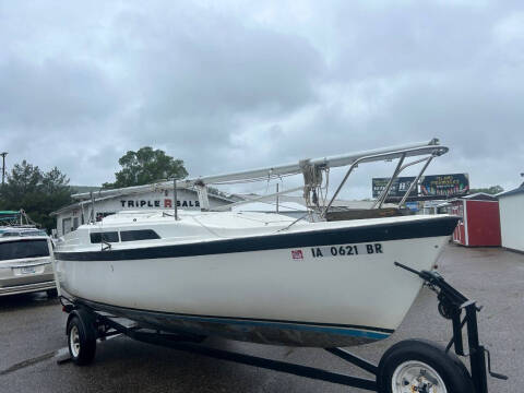 1994 MacGregor 26' Sailboat