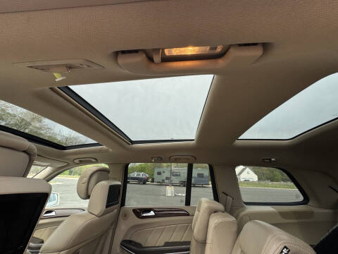 2014 Mercedes-Benz GL-Class GL 550 4MATIC