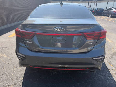 2020 Kia Forte GT Line