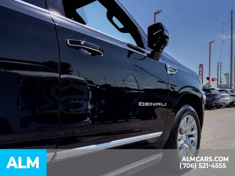 2025 GMC Yukon Denali