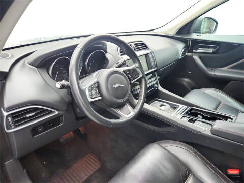 2018 Jaguar F-PACE 25t Prestige