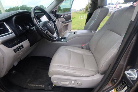 2018 Toyota Highlander Limited Platinum