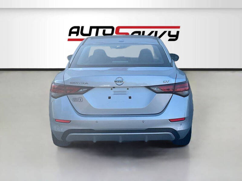 2020 Nissan Sentra SV