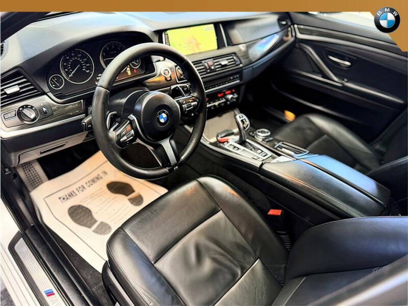 2016 BMW 5 Series 528i