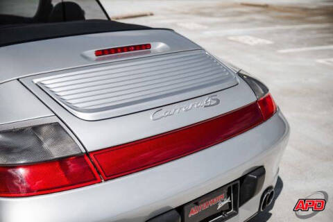 2004 Porsche 911 Carrera 4S