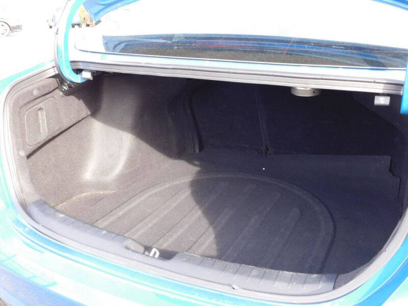 2022 Kia Forte GT Line