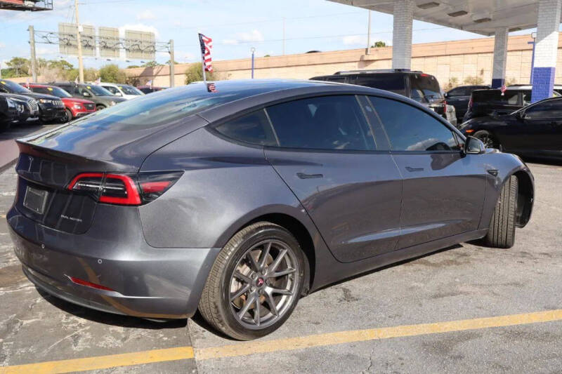 2022 Tesla Model 3 Long Range