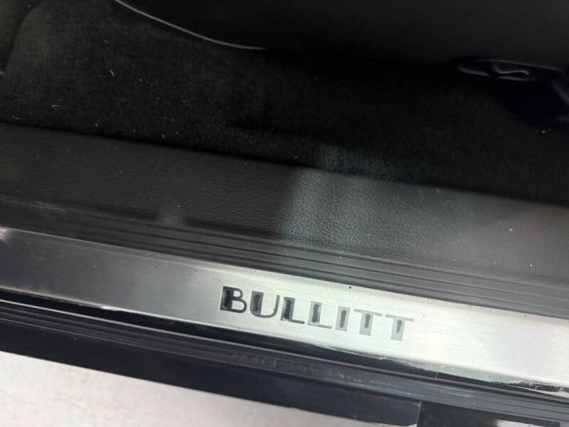 2001 Ford Mustang Bullitt