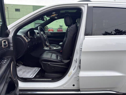 2016 Jeep Grand Cherokee Summit