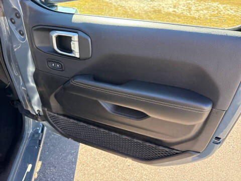 2024 Jeep Wrangler Sahara 4xe