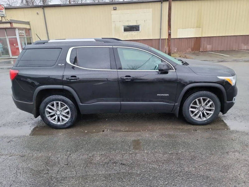 2019 GMC Acadia SLE-2